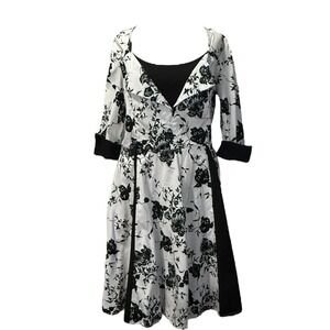Retro 1950's Dress Inspired - Fit & Flare - Black‎ & White Floral - Size 2X